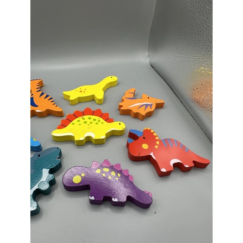 Wooden Arts Raised Chunky Dinosaurs Preschool 8 Pieces Wood TRAY Puzzle Colorful